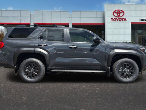 New 2026 Toyota 4Runner SR5 RWD image 4