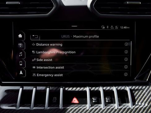 Used 2021 Lamborghini Urus AWD/4WD image 79