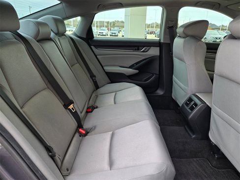 Used 2019 Honda Accord EX image 24