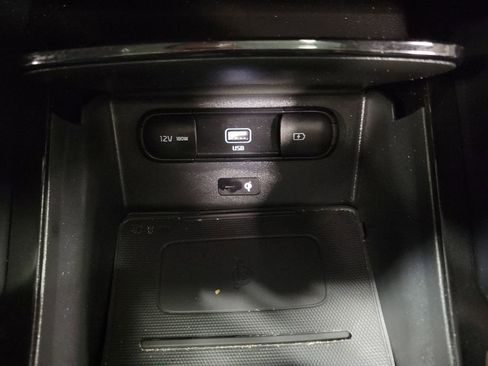 Used 2021 Kia Telluride EX image 18