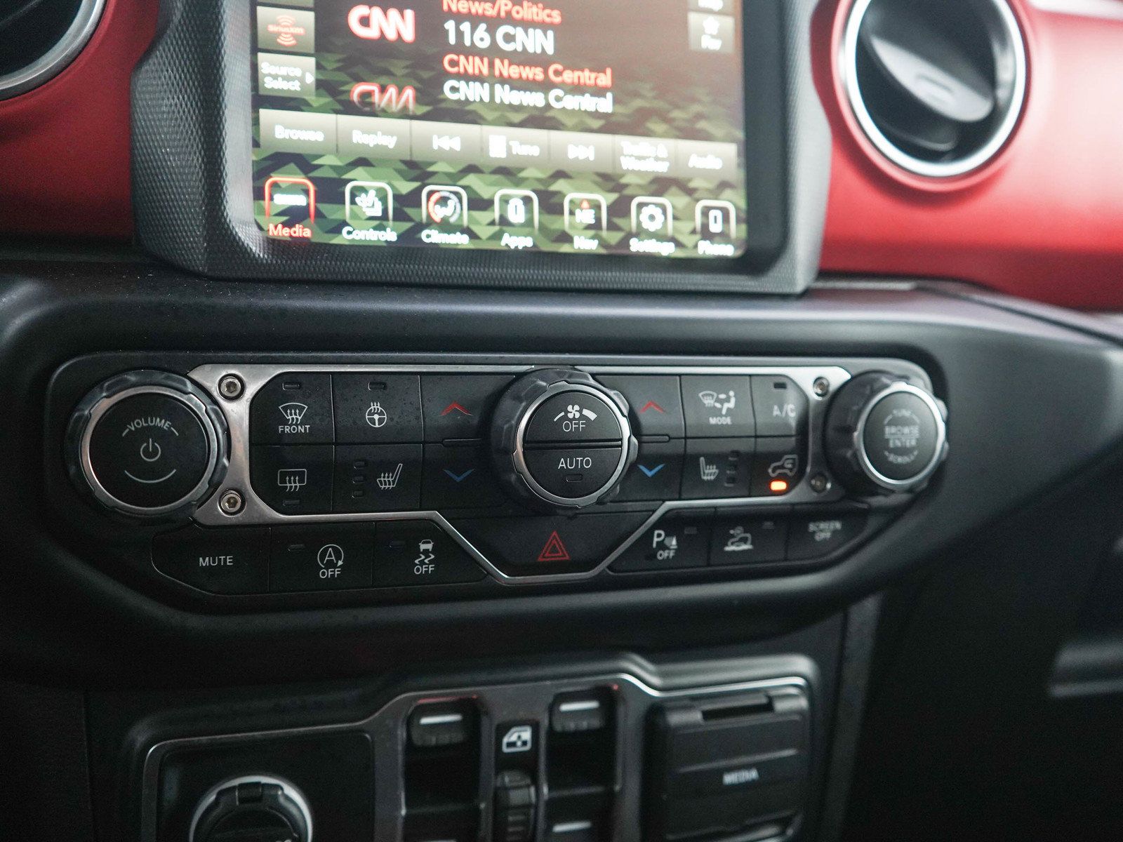 Used 2022 Jeep Gladiator Rubicon w/ LED Lighting Group AWD/4WD image 20