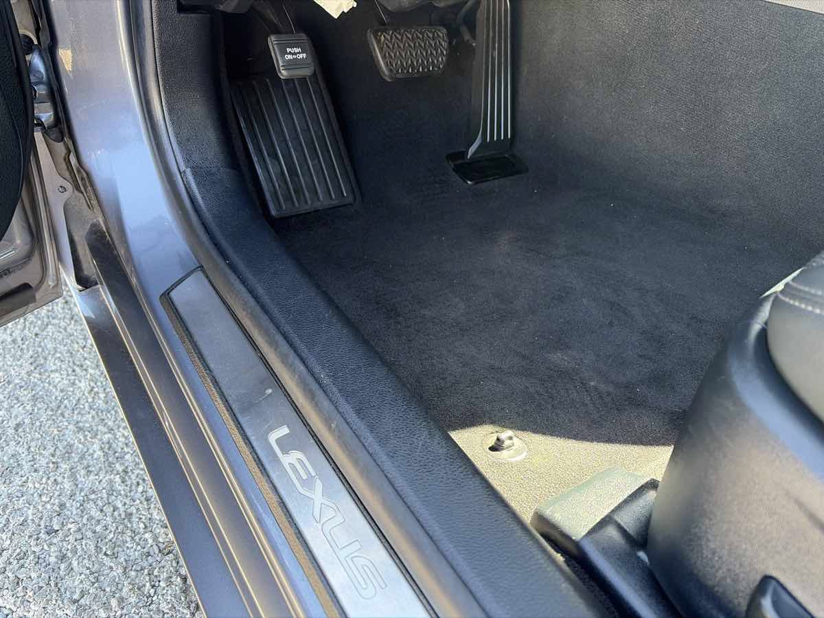 Used 2017 Lexus IS 200t w/ Navigation System Package RWD image 10