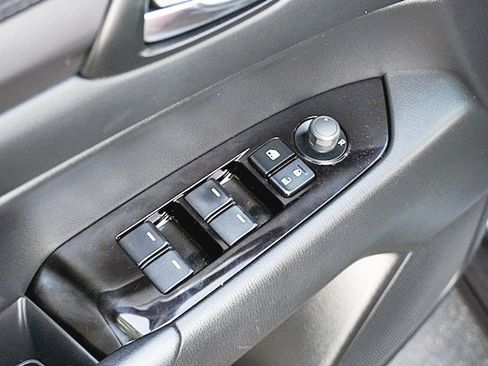 Used 2021 MAZDA CX-5 Touring image 23