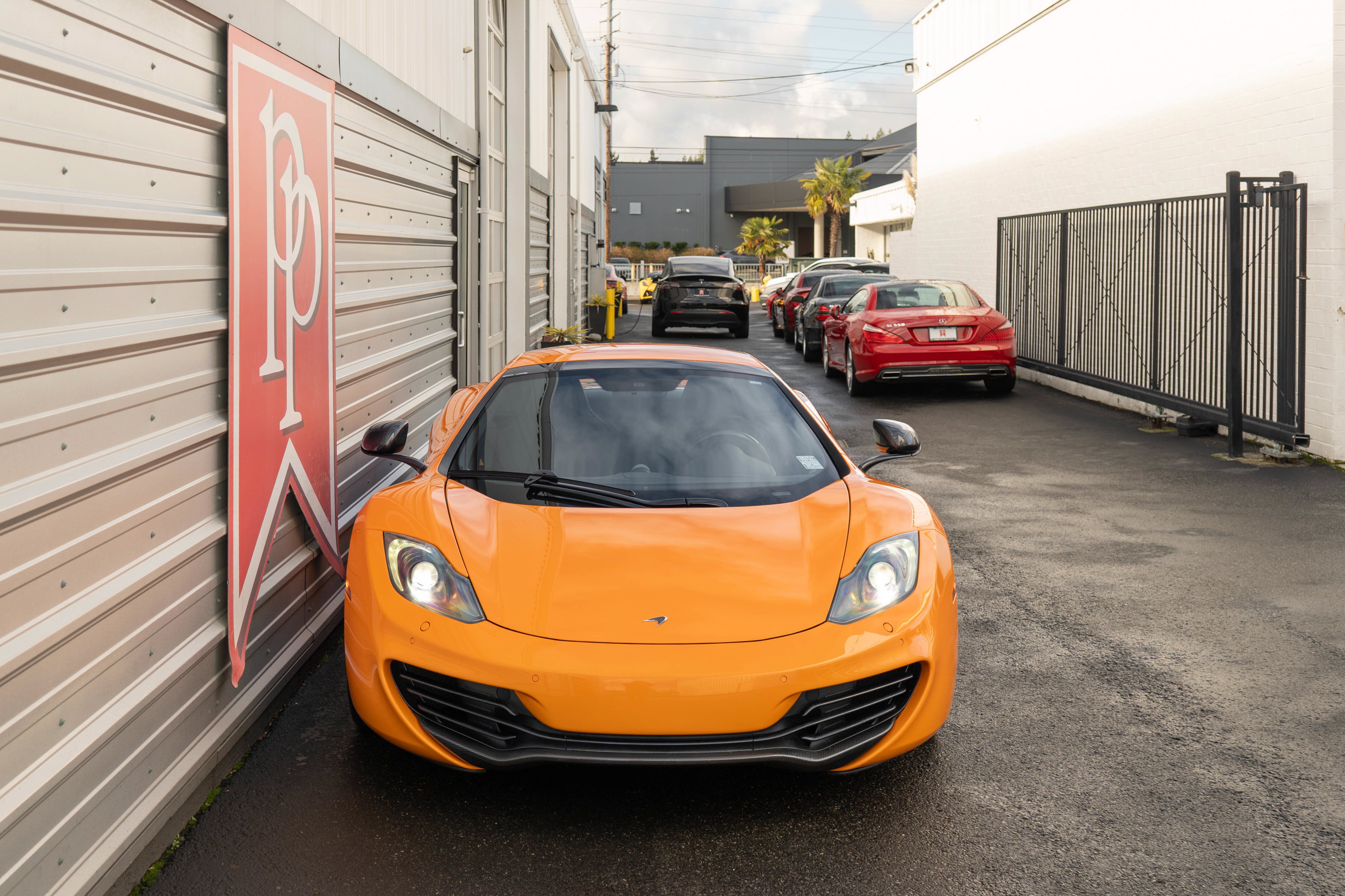 Used 2013 McLaren MP4-12C Spider RWD image 38