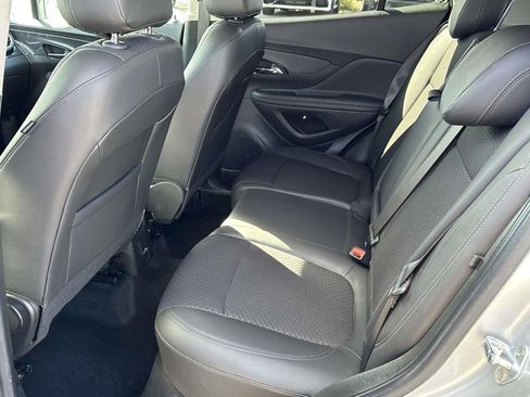 Certified 2022 Buick Encore Preferred w/ Safety Package II image 12