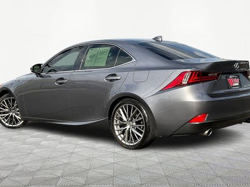 Used 2016 Lexus IS 300 AWD w/ Premium Package image 4