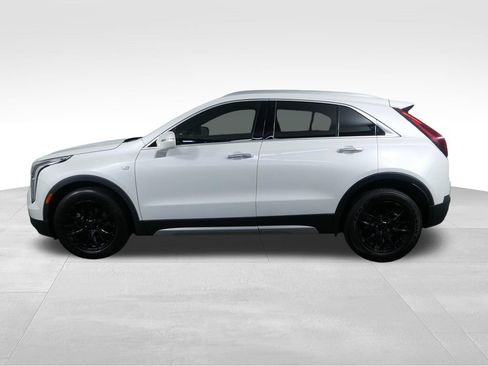 Used 2019 Cadillac XT4 Premium Luxury w/ Enhanced Visibility Package AWD/4WD image 6