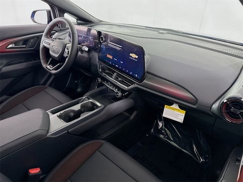 New 2026 Chevrolet Equinox EV RS image 23