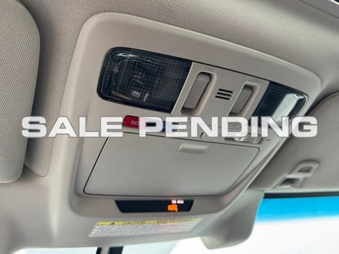 Used 2017 Subaru Outback 2.5i Limited image 25