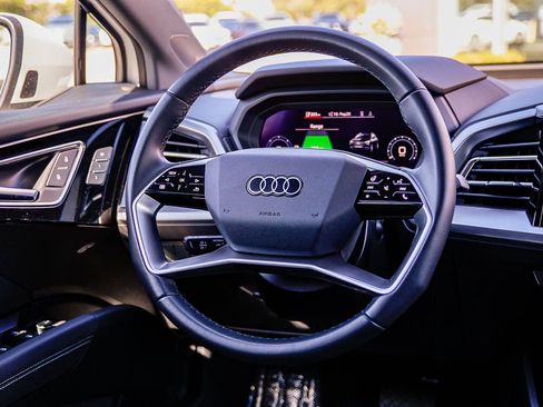 Certified 2023 Audi Q4 e-tron Premium Plus w/ Premium Plus image 16