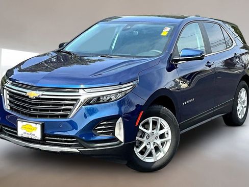 Used 2023 Chevrolet Equinox LT AWD/4WD image 3