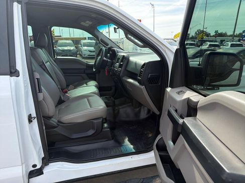 Used 2018 Ford F150 XL w/ Equipment Group 101A Mid AWD/4WD image 24