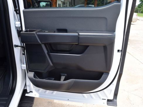 Used 2022 Ford F150 XL w/ STX Appearance Package AWD/4WD image 17