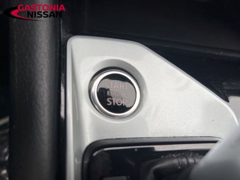 Used 2024 Nissan Altima 2.5 SV image 41