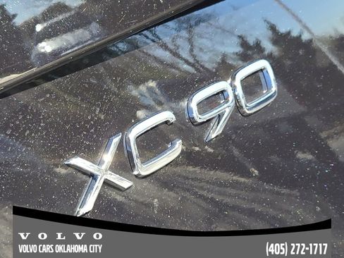 New 2026 Volvo XC90 B5 Core w/ Protection Package Premier image 10