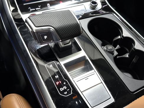 Used 2023 Audi RS Q8 w/ Black Optic Package AWD/4WD image 22