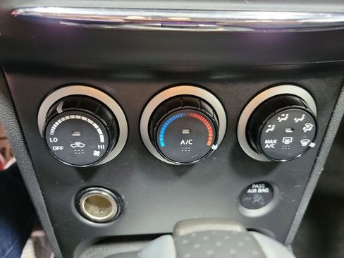 Used 2014 Nissan Rogue S w/ Convenience Package image 13