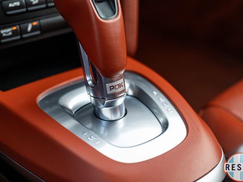 Used 2010 Porsche 911 Carrera S RWD image 22