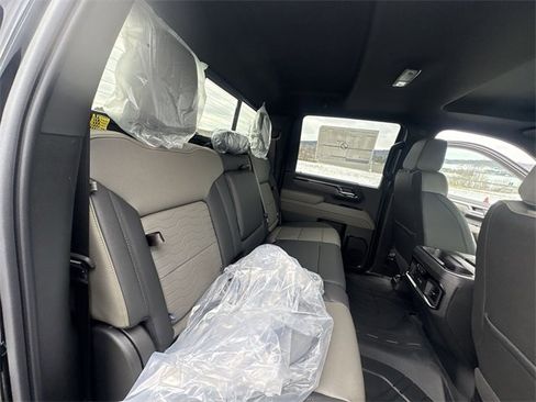 New 2026 Chevrolet Silverado 2500 ZR2 image 28