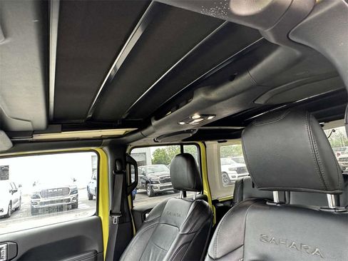 Used 2023 Jeep Wrangler Unlimited Sahara w/ Cold Weather Group image 22