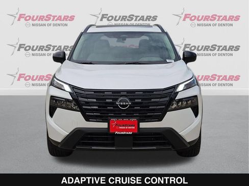 New 2026 Nissan Rogue Dark Armor FWD image 10