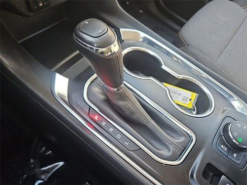 Certified 2020 Chevrolet Traverse LT w/ Driver Confidence II Package image 16