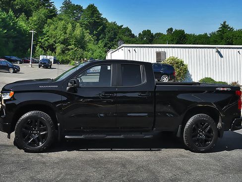 Used 2024 Chevrolet Silverado 1500 RST w/ Protection Package AWD/4WD image 4