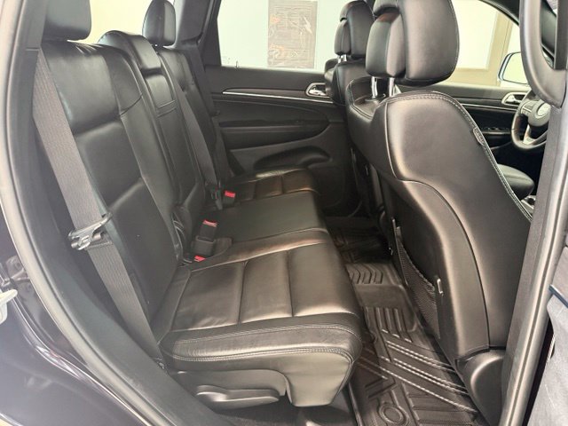 Used 2018 Jeep Grand Cherokee Limited AWD/4WD image 24