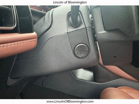 Certified 2025 Lincoln Aviator Reserve w/ Equipment Group 201A image 35