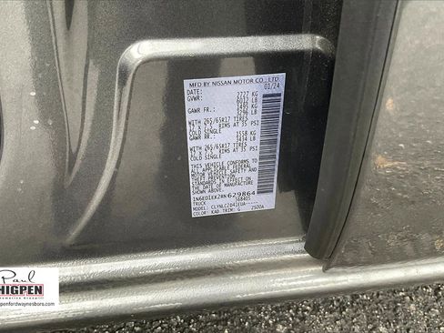 Used 2024 Nissan Frontier SV w/ SV Convenience Package image 35