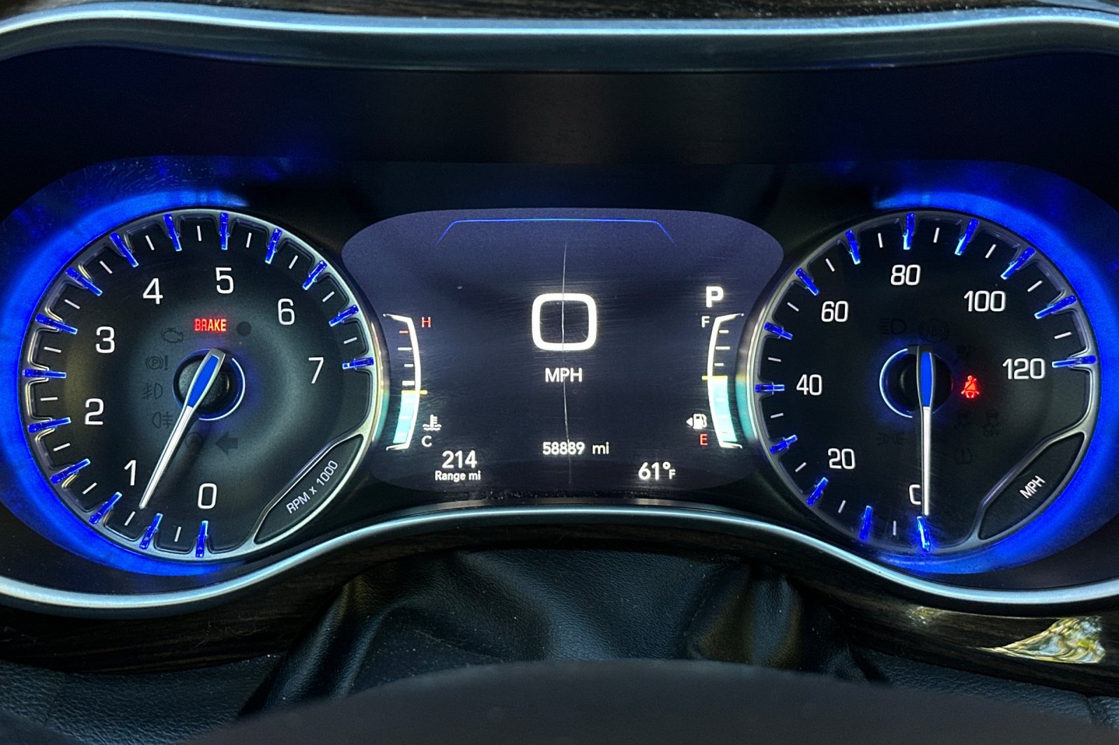 Used 2023 Chrysler Pacifica Limited FWD image 36