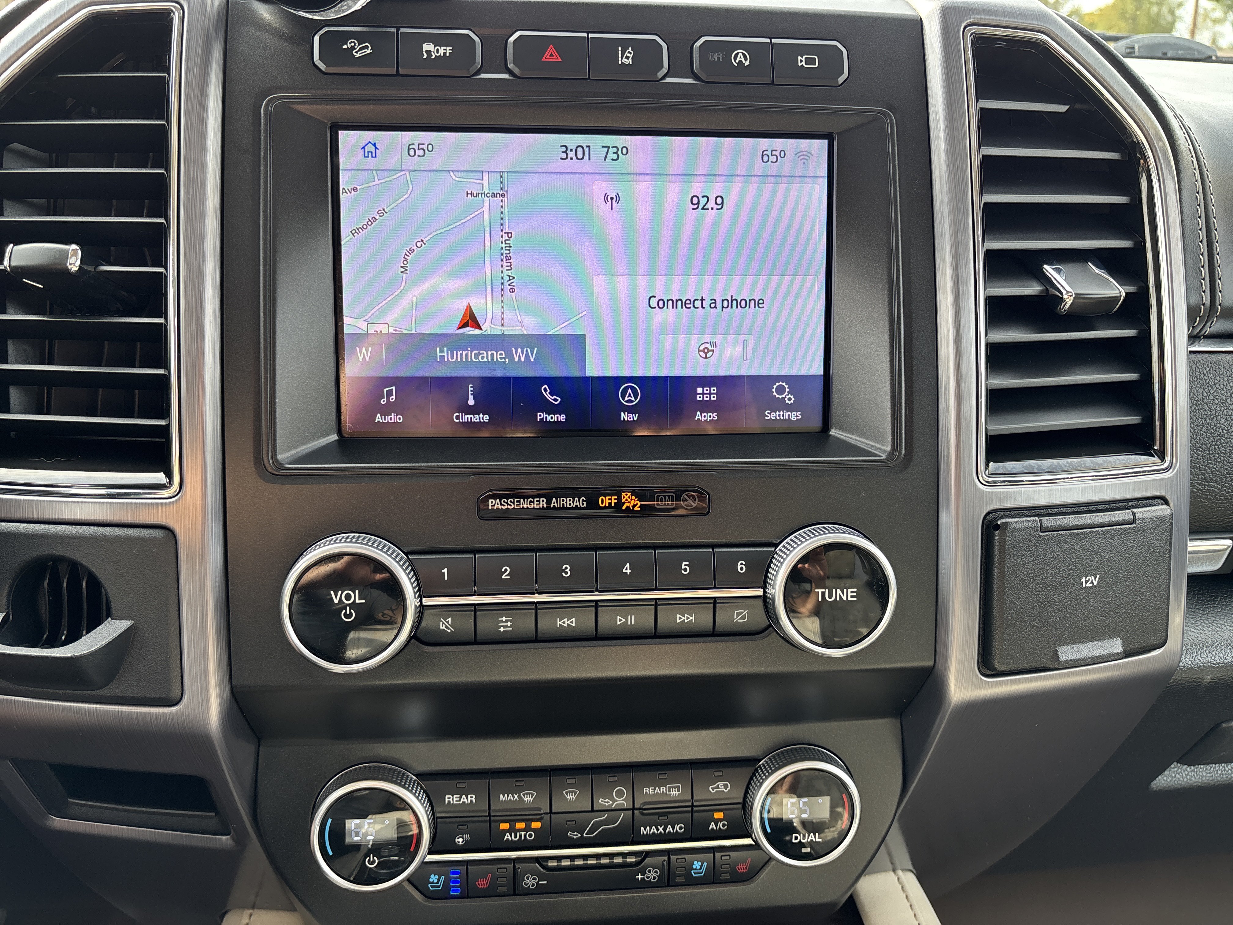 Used 2020 Ford Expedition Max Platinum AWD/4WD image 13