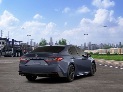 New 2026 Toyota Camry SE image 9