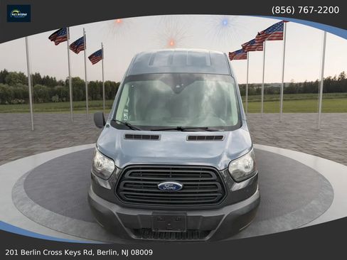 Used 2019 Ford Transit 250 148 High Roof Extended RWD image 4