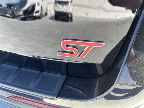 Used 2024 Ford Explorer ST w/ Equipment Group 401A image 14