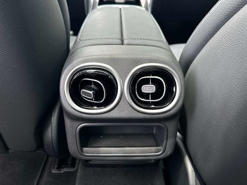 Certified 2025 Mercedes-Benz GLC 350e 4MATIC image 14