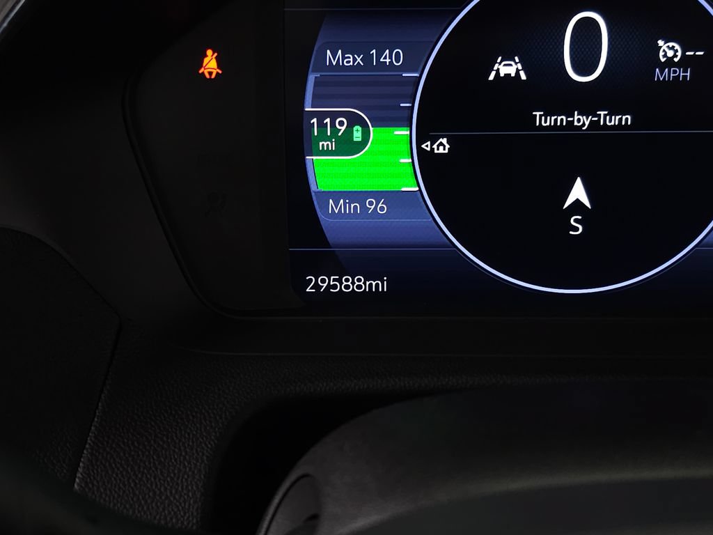 Used 2023 Chevrolet Bolt EUV LT w/ Driver Confidence Package FWD image 21