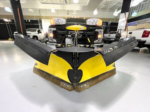 Used 2019 Ford F250 XL w/ XL Value Package image 5