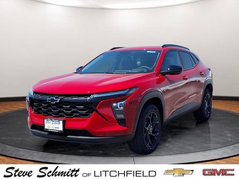 New 2026 Chevrolet Trax LT w/ Driver Confidence Package FWD image 1