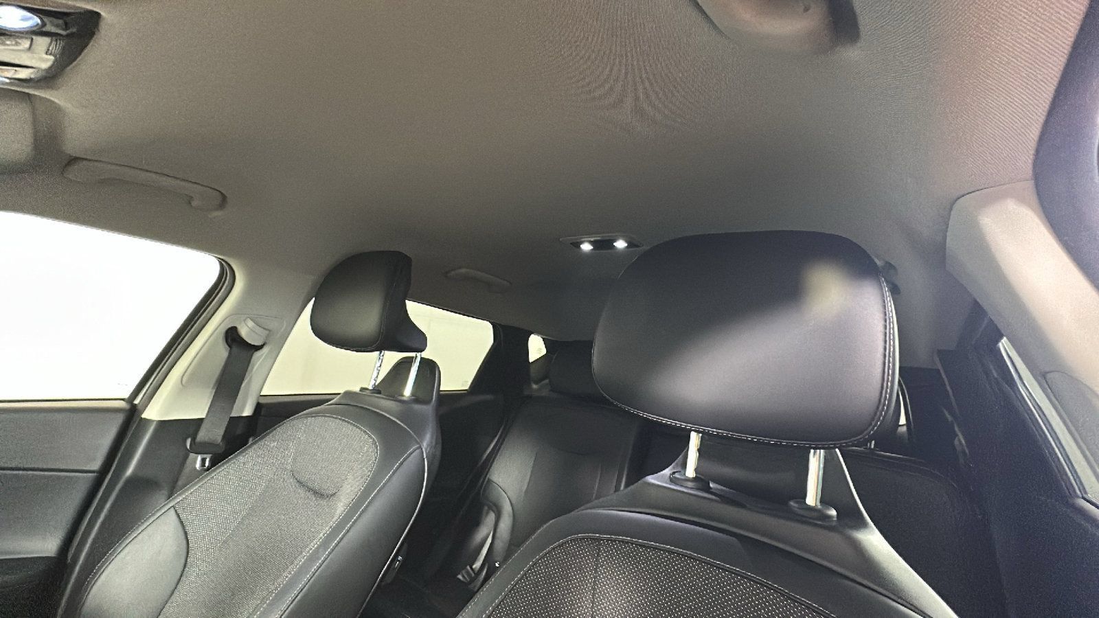 Used 2025 Kia EV6 Light AWD/4WD image 14