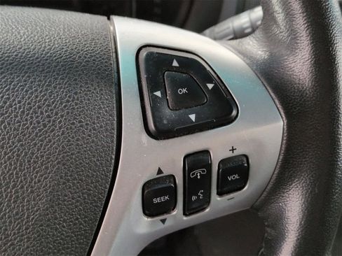 Used 2012 Ford Explorer XLT image 25