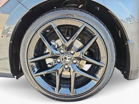 Used 2023 Honda Civic Sport image 22