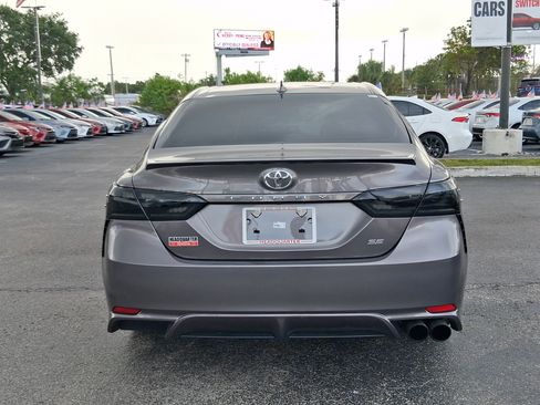 Used 2024 Toyota Camry SE w/ Convenience Package FWD image 10