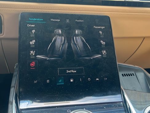 New 2025 Cadillac Escalade IQ Luxury 2 image 22