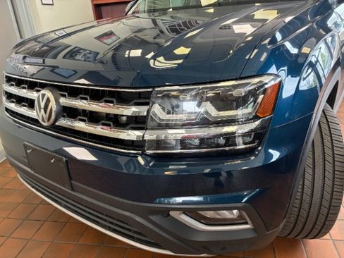 Used 2019 Volkswagen Atlas SEL Premium AWD/4WD image 9