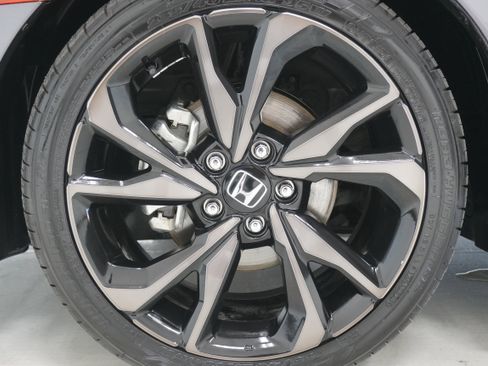 Used 2020 Honda Civic Sport image 22