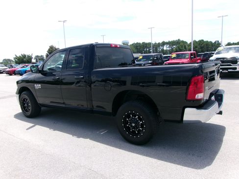 Used 2024 RAM 1500 Classic SLT AWD/4WD image 3