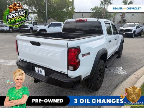 Used 2023 Chevrolet Colorado Trail Boss w/ Technology Package AWD/4WD image 4