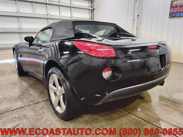 Used 2006 Pontiac Solstice Convertible w/ Premium Package RWD image 6