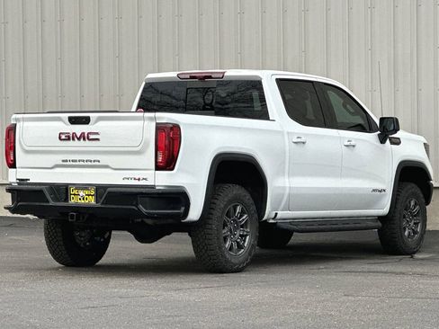 Used 2024 GMC Sierra 1500 AT4X image 5